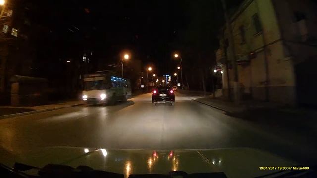 Регистратор Mio MiVue 600 Ночь смотреть онлайн