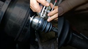 Приспособление для ленточных хомутов ШРУСа.