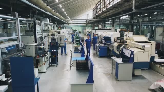Поколение ПРОФИ: работа на заводе