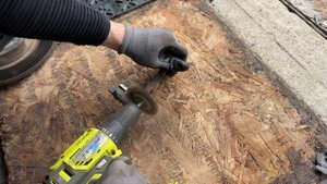 Замена тормозов на Volvo V50, S40, C30, C70. P1 платформа