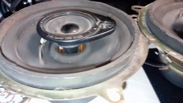 НОВАЯ МАГНИТОЛА Pioneer и с динамиками валят смотреть онлайн