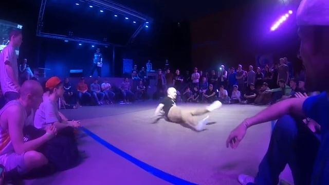 Хип-хоп линия 2014 || судейские выходы смотреть онлайн