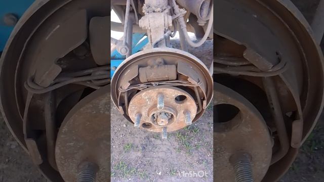 сорвало накладки на тормозных колодках. Способ доехат смотреть онлайн
