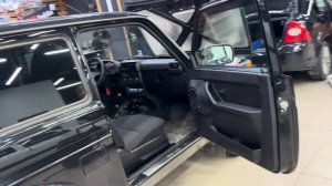 НИВА . Лайтовый автозвук в Ниву от Автостиль