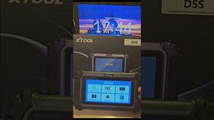 НОВИНКА! ОБЗОР НАРОДНЫЙ АВТО СКАНЕР Xtool D5S РЕАЛЬНЫЙ ТЕС