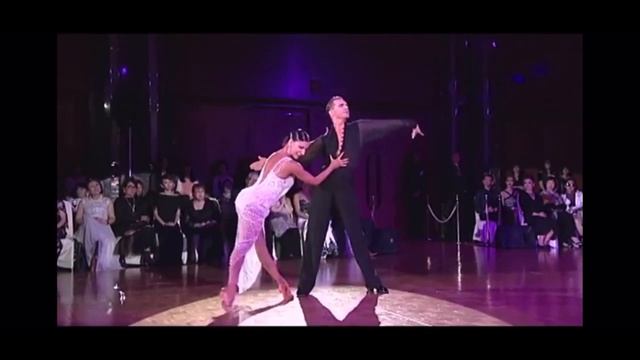 Эту Песню и Танец Смотрят ВСЕ!!! ТЫ МОЯ  Алексей Романют