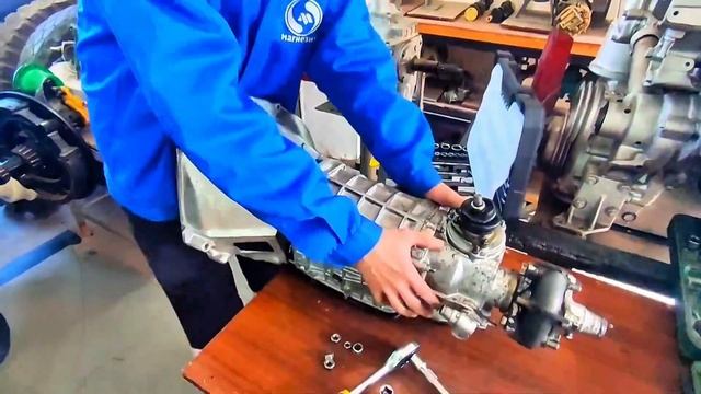 Coвoкyплeниe с МКПП ВАЗ 2107 1 час 4K смотреть онлайн