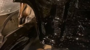 Тойота Руми антикор продолжается . Установил задние п?