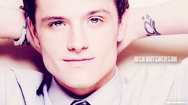 [Меме] -Да я ангел , но крылья в ремонте смотреть онлайн