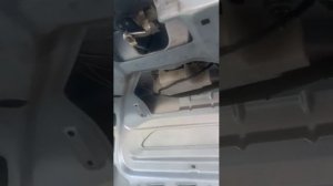 Как починить замок багажника Audi a4 b5