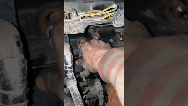 Снятие форсунок MAN TGX смотреть онлайн