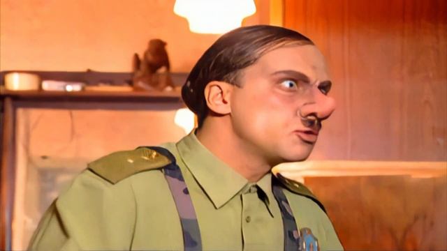 "Осторожно, Модерн! 2" 20 серия: "Люди-уроды" / "Скрытые кам смотреть онлайн