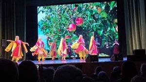 Ансамбль Молодость Дагестана - Лезгинский танец 20 сен?