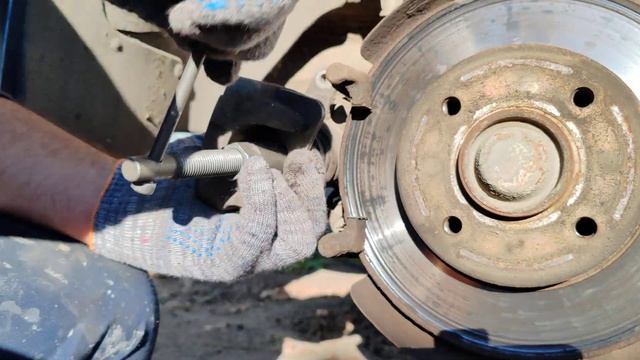 Замена колодок citroen c4 седан смотреть онлайн