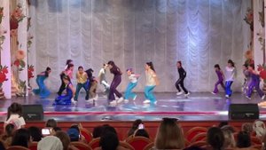 Move dance studio. Танец 70-80 годов.