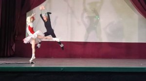 "Красная Шапочка и Серый Волк" (Настя Сысоева 5л. и Люба?