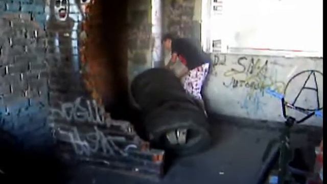 Человек-покрышка смотреть онлайн