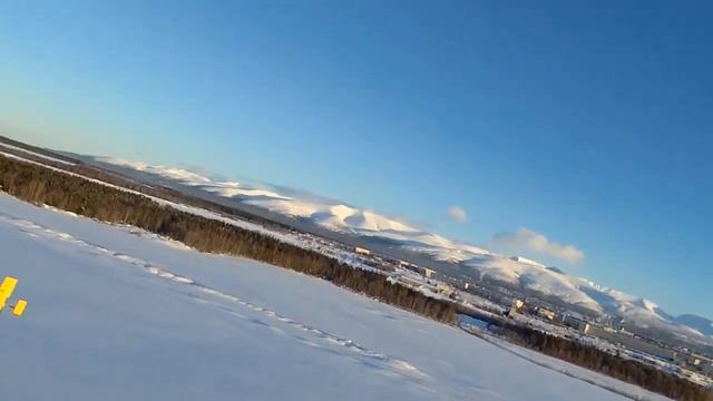 FPV Самолет солнечная погода, что еще надо для отдыха... смотреть онлайн