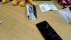 Как снять и  наклеить гидрогелевую 20D плёнку на телефон.