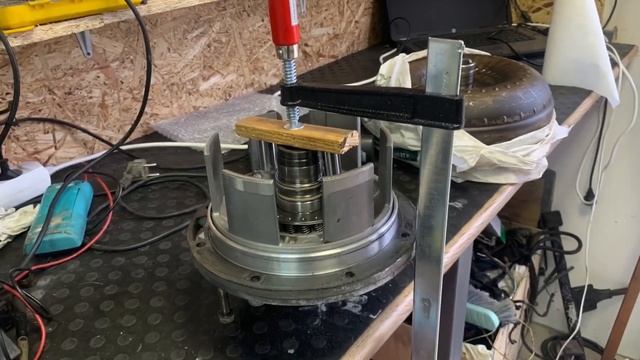 MERCEDES 124 4MATIK/АКПП 722.341 МАСЛЯННЫЙ НАСОС смотреть онлайн