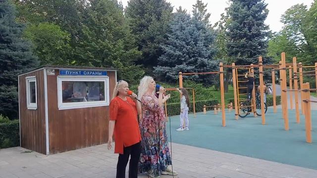 "Два белых крыла" - Любовь Сологубова и Татьяна Севрютк смотреть онлайн