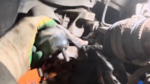 Замена передних рычагов Toyota Venza