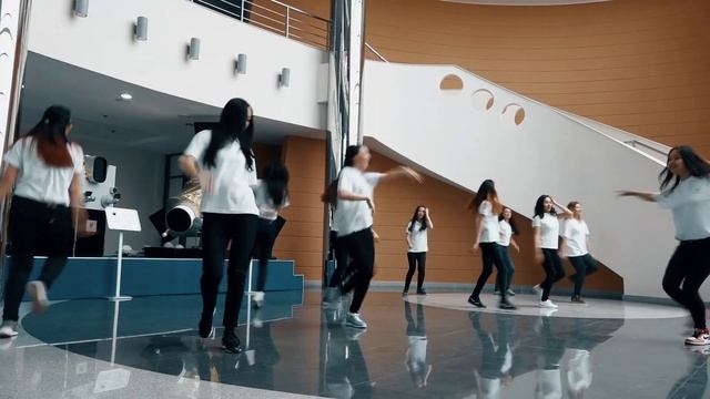 ФЛЕШМОБ ВИДЕО 2 смотреть онлайн