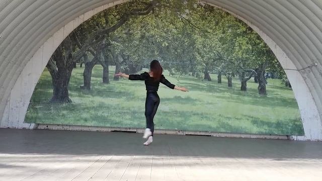 Оплавляются свечи, Отиева - хореограф, балерина Маргар
