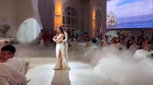 Первый танец жениха и невесты - люби меня люби