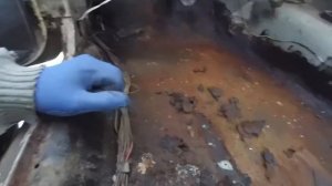 Перед антикором грунтовать!