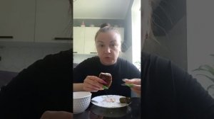 МУКБАНГ🥗ЖРУ ДОЧКИНЫ КОТЛЕТЫ БП 🤦♀️