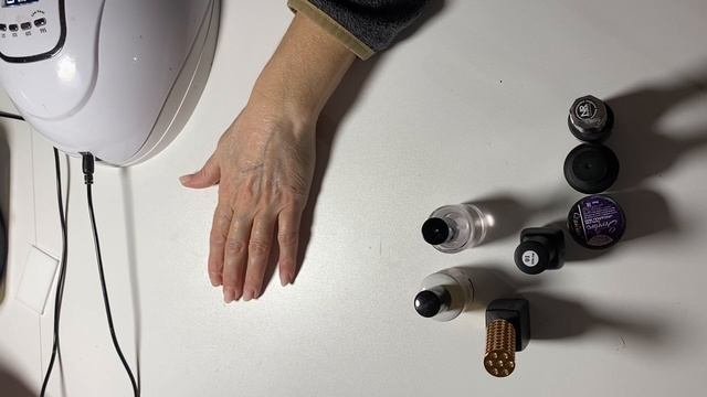 Как продлить стойкость маникюра АппаратныйМаникюр