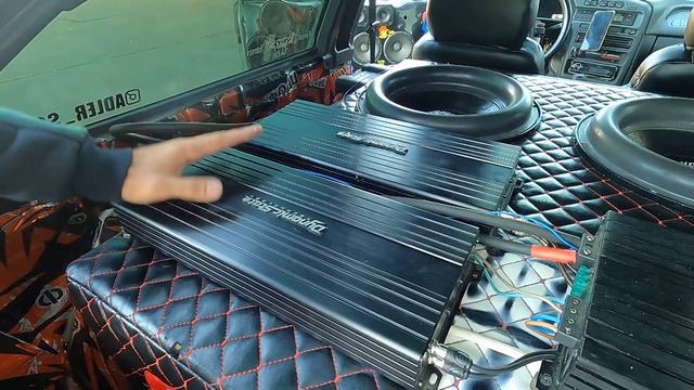 В АВТОЗВУК 500К / Два 15 сабвуфера и 32 динамика в дверях В? смотреть онлайн