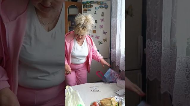 Розпаковка,капуста подешевшала,м"ясо подорожчало#shorts смотреть онлайн