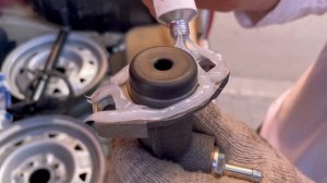 ЗАМЕНА ЦИЛИНДРА СЦЕПЛЕНИЯ НА ВАЗ 2105!