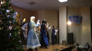 Видео 2022  24 декабря.Новогодний флешмоб. ''Танцуют-все!''