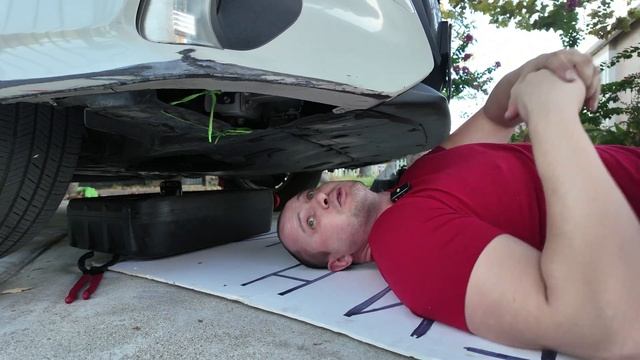 Замена масла на Тойота Приус своими руками в Америке. D смотреть онлайн