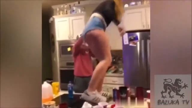 Самые пьяные люди Приколы Юмор смотреть онлайн