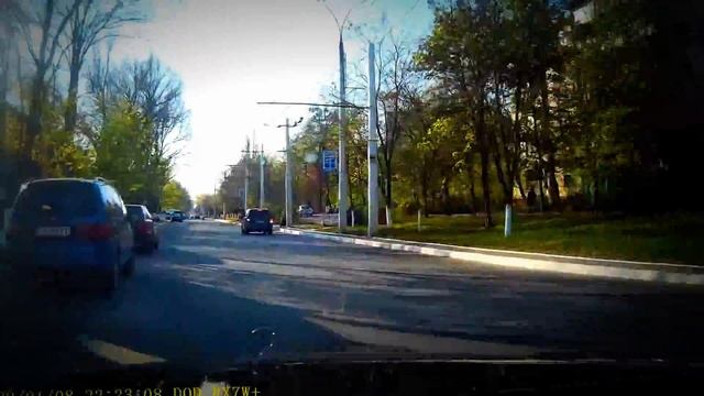 Тест драйв видеорегистратора DOD RX 7 W+ смотреть онлайн