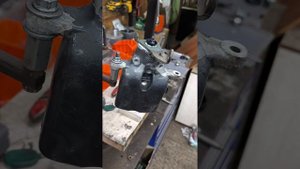 opel insignia лайфхак по задним суппортом