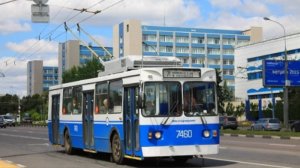 Поездка на троллейбусе ЗиУ-682ГМ1 (с широкой передней дверью) № 7460 Маршрут № 67 Москва