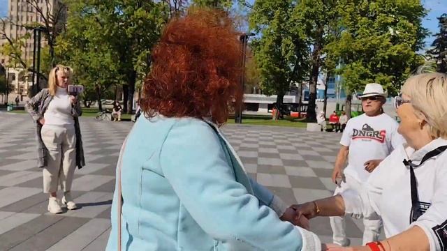 ВОТ И ПРИГЛАСИЛА ТЫ МЕНЯ НА ДЕНЬ РОЖДЕНИЯ! ТАНЦЫ ХАРЬК? смотреть онлайн