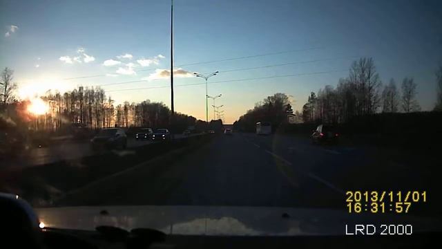 Трасса, вечер. Lexand LRD-2000 смотреть онлайн