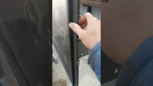 Распашные двери в легковой прицеп