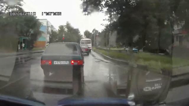 Видеорегистратор ACV Q2 смотреть онлайн