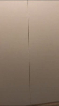 Мебель без ручек тренд сезона