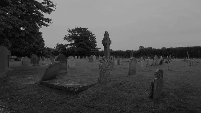 ИСТОРИЯ КЛАДБИЩЕНСКОГО СТОРОЖА. Страшные истории на н смотреть онлайн