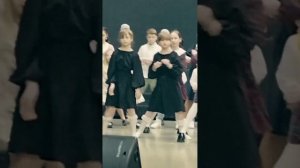 Дай мне руку, пойдем со мной....