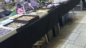Екатеринбург. На выставке  минералов