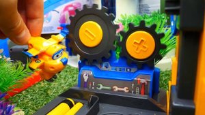 Игрушки Супер Крылья распаковали спасательный вертол